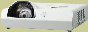 Datavideoprojektor s premietaním z krátkej vzdialenosti Panasonic PT-TX400E